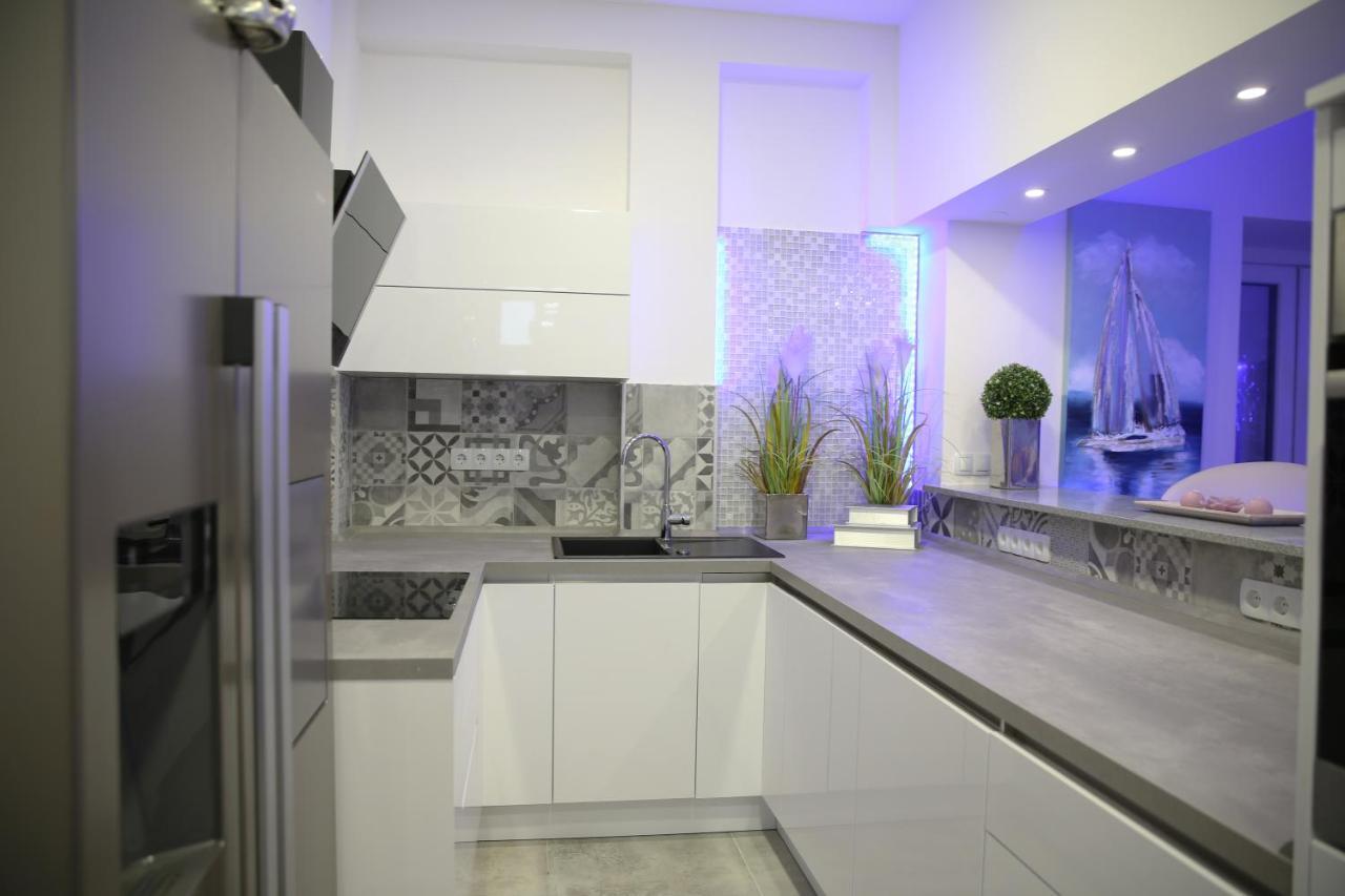 Villa Mit Whirlpool Fuer 32 Per 크리크베니카 외부 사진