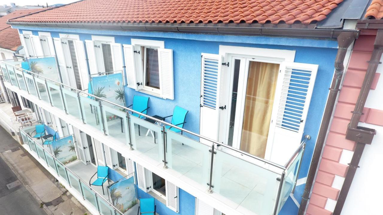 Villa Mit Whirlpool Fuer 32 Per 크리크베니카 외부 사진